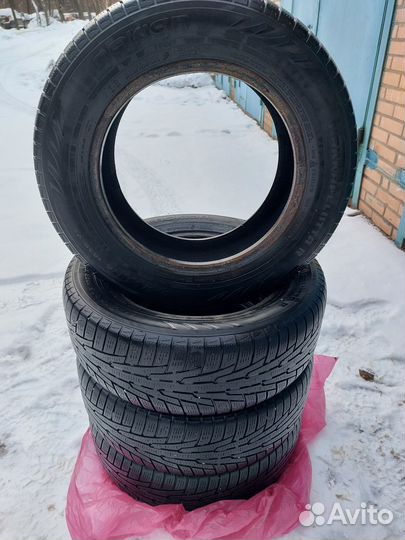 Nokian Tyres Hakkapeliitta 1 215/65 R16 102T