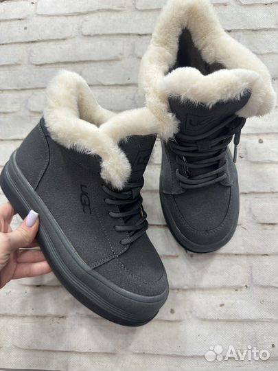 Кроссовки зимние UGG