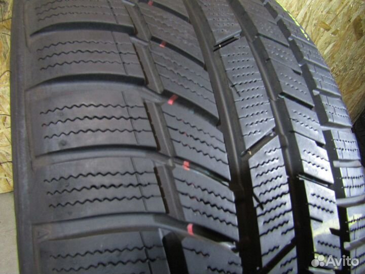 Toyo Snowprox S954 245/35 R18