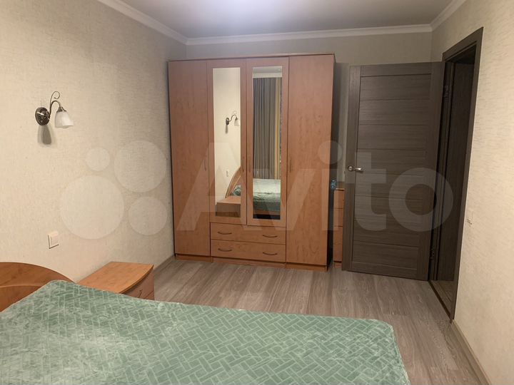 2-к. квартира, 50 м², 1/9 эт.