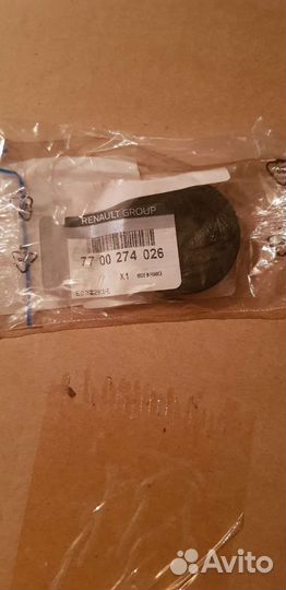 Заглушка головки бл. цилинд-в Renault 7700274026