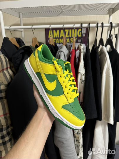 Nike Dunk Low Retro Reverse Brazil 10.5us