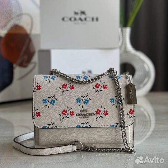 Сумка coach в белом цвете