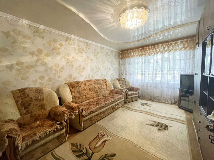 3-к. квартира, 67 м², 1/9 эт.