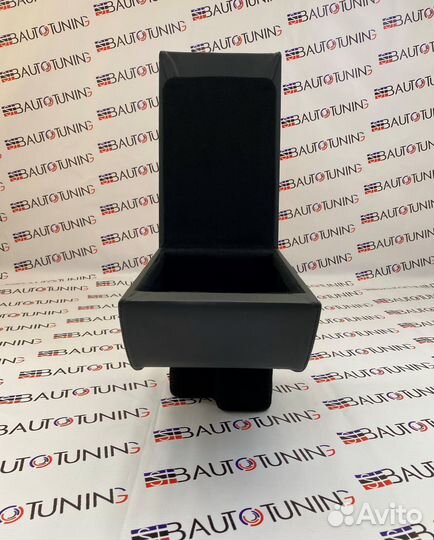 Бар (подлокотник) из экокожи для Ford Focus 3