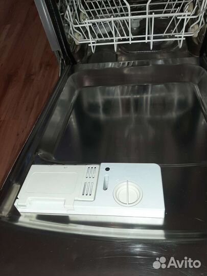 Посудомоечная машина Ariston