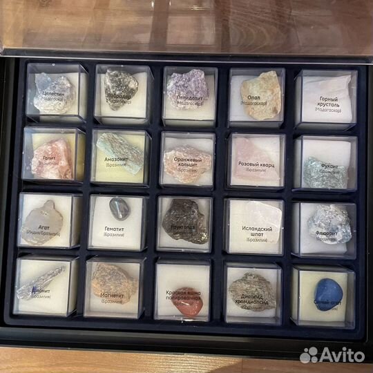 Минералы (из серии «Минералы: сокровища земли»)