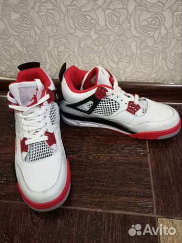 Nike Air Jordan 4