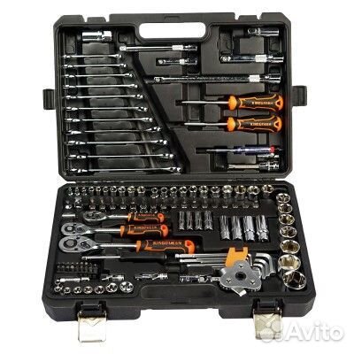 Набор инструментов для авто 121 предмет