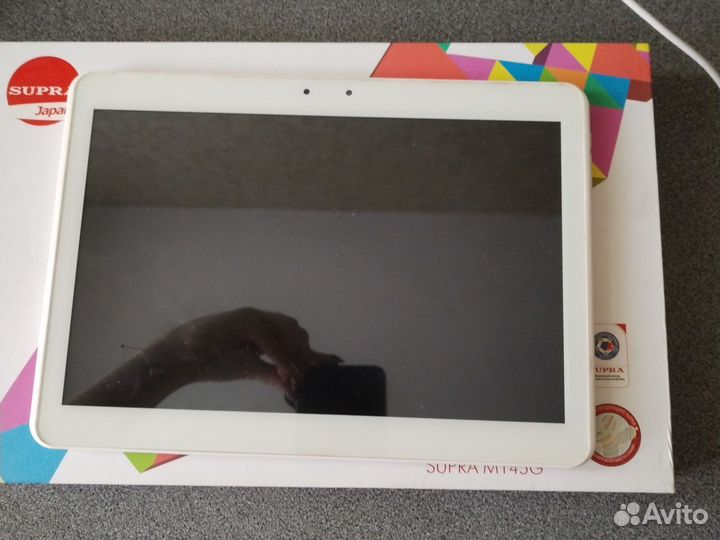 Планшет supra