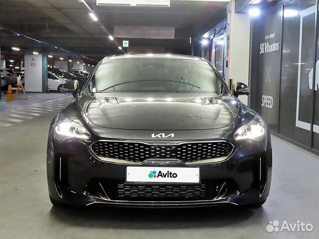 Kia Stinger 3.3 AT, 2022, 1 800 км