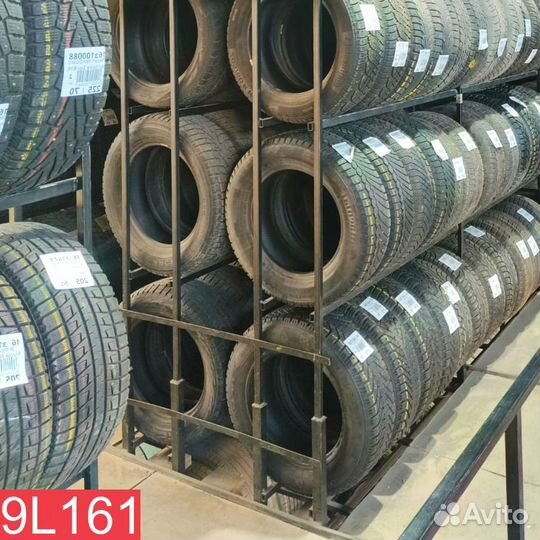 Kumho I'Zen KW31 275/35 R19 96M