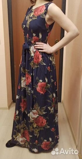 Очарование Лета: Темно-синее Летнее Платье