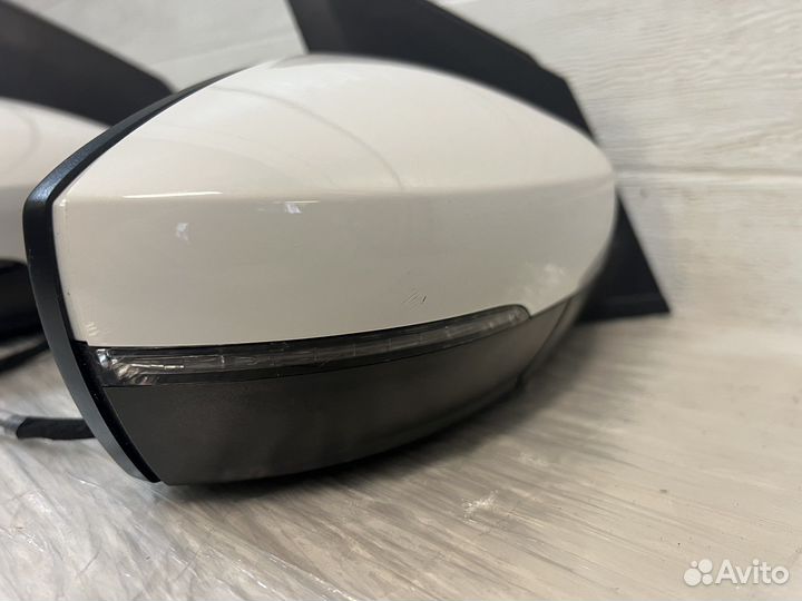 Зеркало правое volkswagen polo 6RU857502AQ