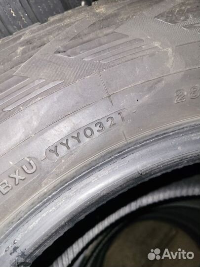 Yokohama Ice Guard G075 285/60 R18