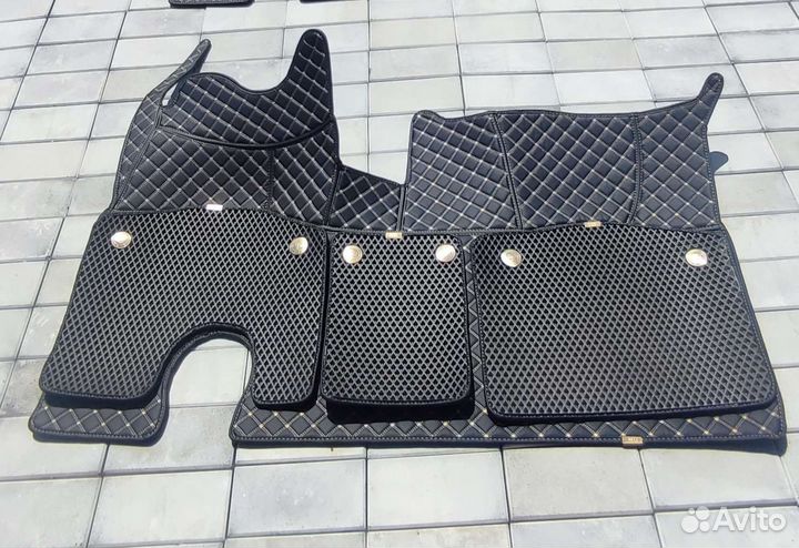 Ковролин Nissan Atlas f23