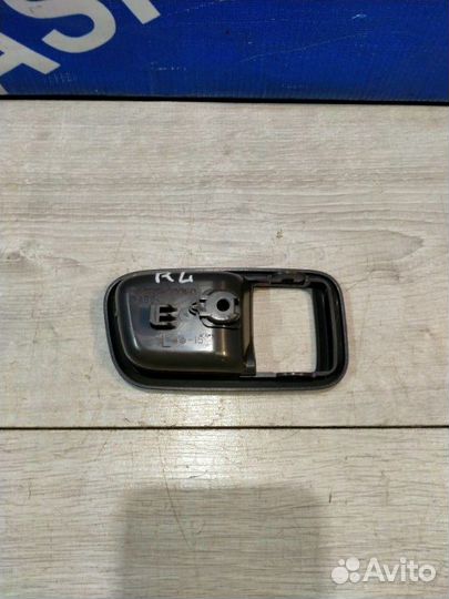 Накладка ручки двери левая Toyota Mark Ii JZX100