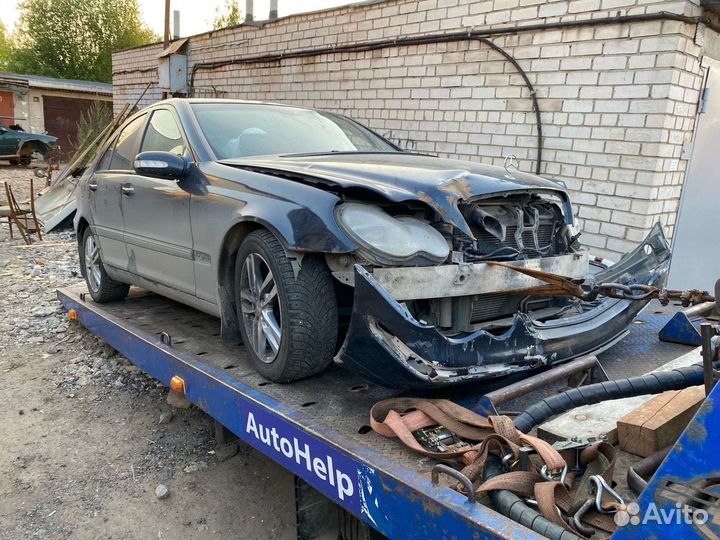 Разбор Mercedes Benz C180 W203