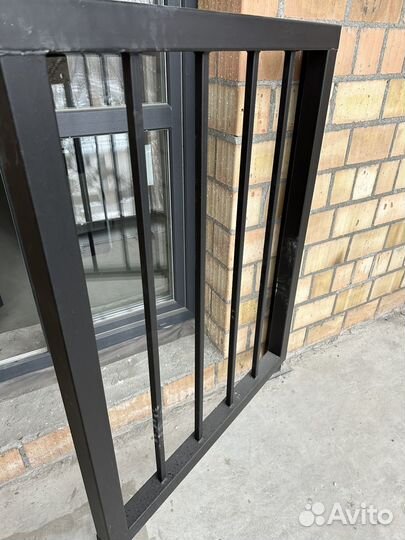 Металлическая решетка перегородка