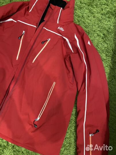 Горнолыжная куртка