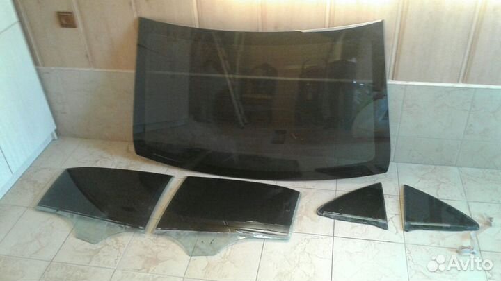 Заводские стёкла на Mercedes-w212