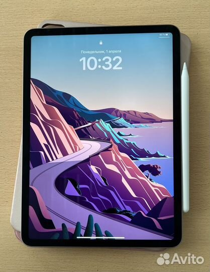 iPad pro (11-inch) (4th generation) со стилусом