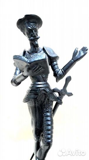 Чугунное литьё статуэтка. Дон Кихот. Касли