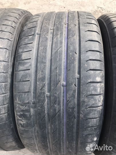 Nokian Tyres Hakka Black 225/45 R17 и 245/40 R17 94Y