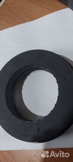 Подшибник Амортизатора VW T5