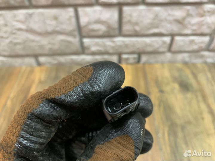 Mercedes Benz CLS W218 Датчик давления