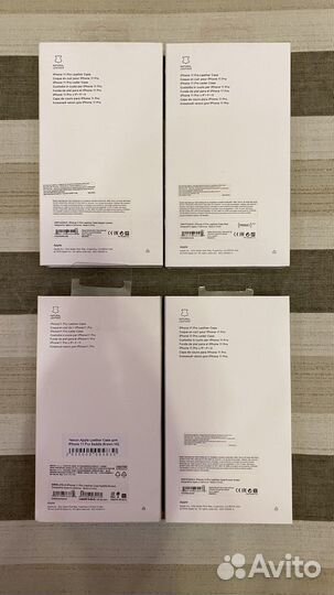 Оригинальные кожаные чехлы на iPhone 11Pro