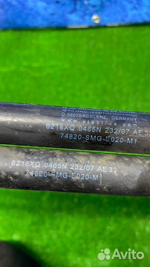 Амортизатор двери багажника Honda Civic 5D R18A2