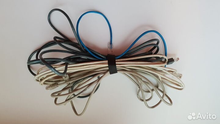 Кабели SATA, сетевые кабеля, кабеля питания и.т.д