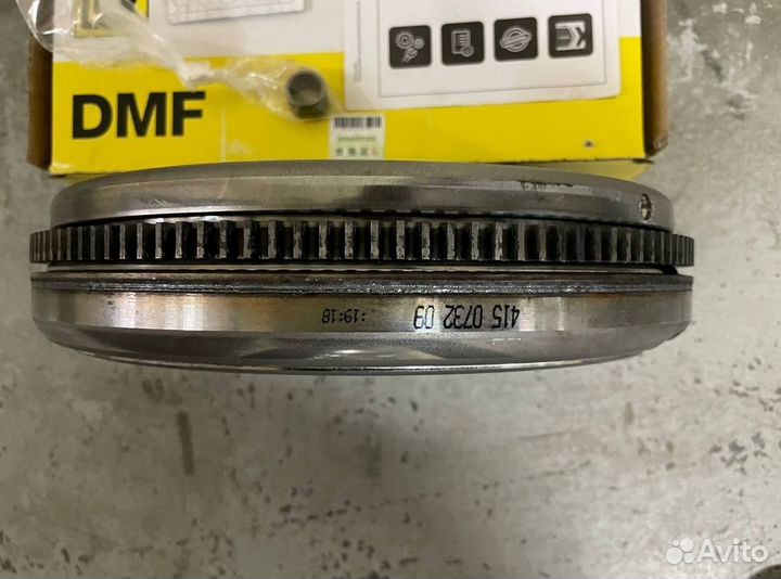 Маховик двухмассовый Luk 415073209 DSG6 132,8