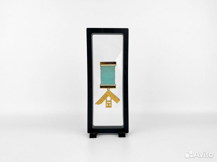 Масонский знак Мастера, Англия, золочение, 1983 г