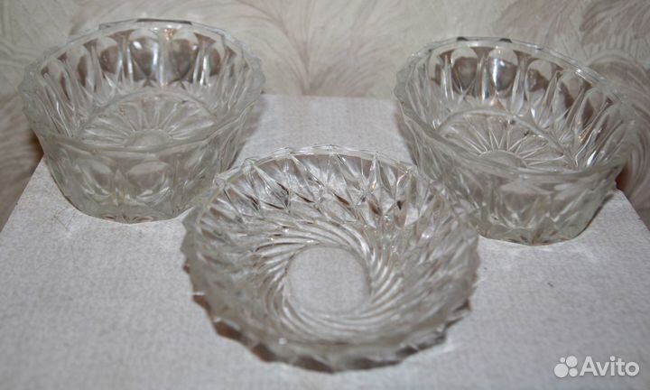 Стеклянная посуда СССР салатницы, икорницы, бокалы