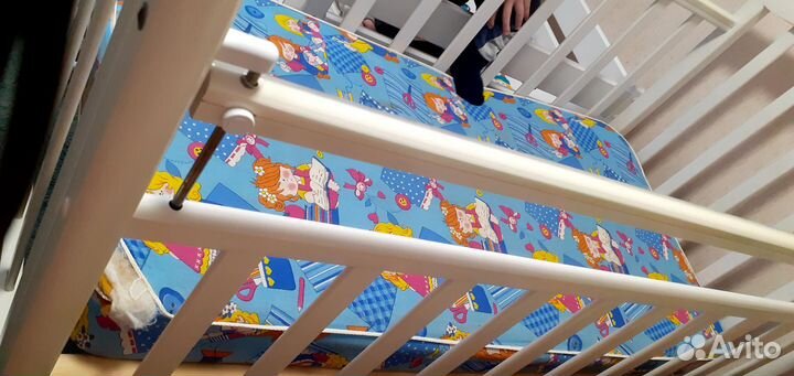 Детская кроватка