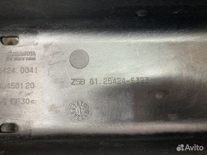 81254240041 Кронштейн проводки