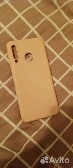 Чехлы на Huawei P40 lite