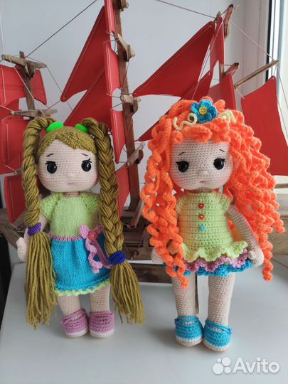 Куколка Дашенька, связана крючком