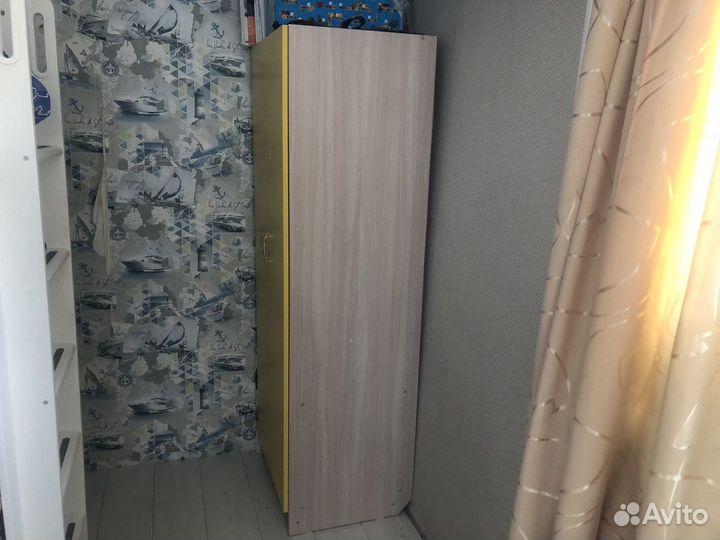 Детский шкаф для одежды