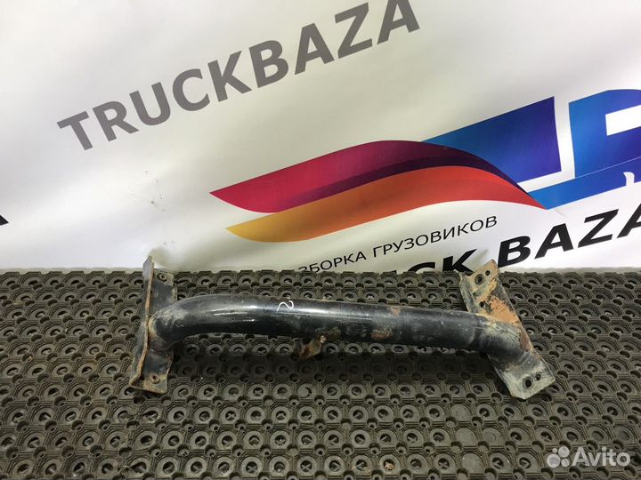 Кронштейн подножки правый