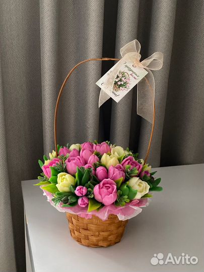 Букет из тюльпанов