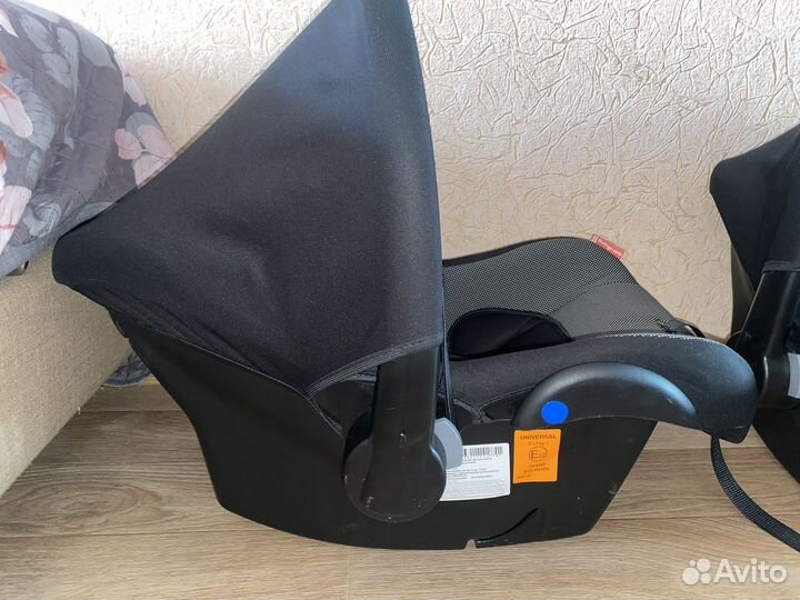 Автолюлька + вкладыш для новорожденного