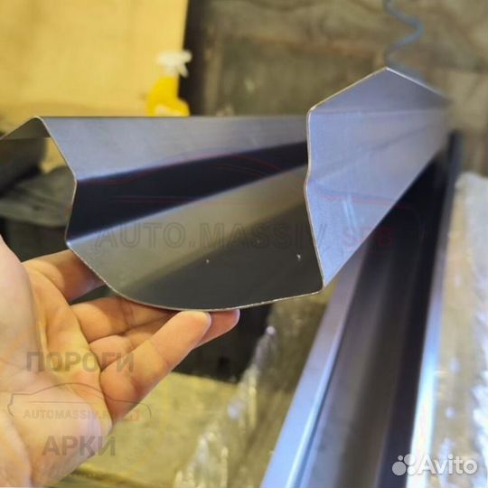 Пороги кузовные Toyota Starlet 5