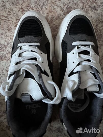 Кроссовки женские летние 39 р