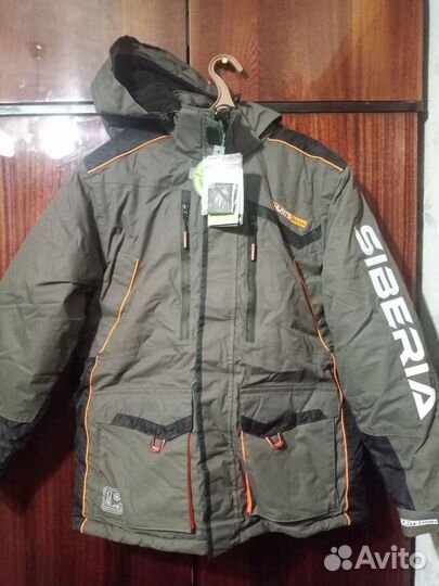 Зимний костюм для рыбалки и охоты