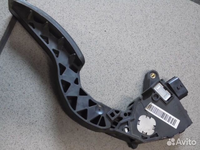 Педаль газа электронная Рено Флюенс