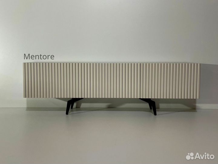 Тумба тв Bravo (на опорах или подвесная)