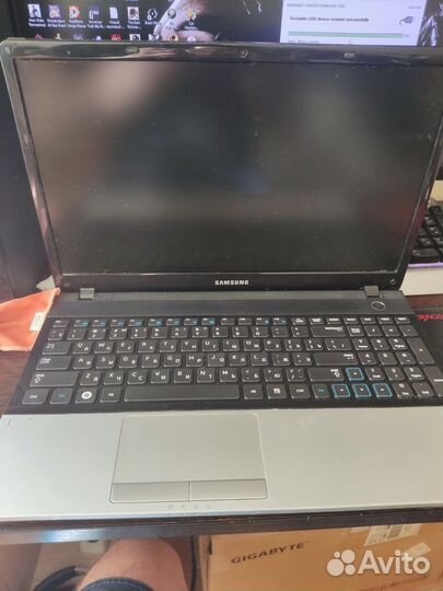 Samsung np305e5a